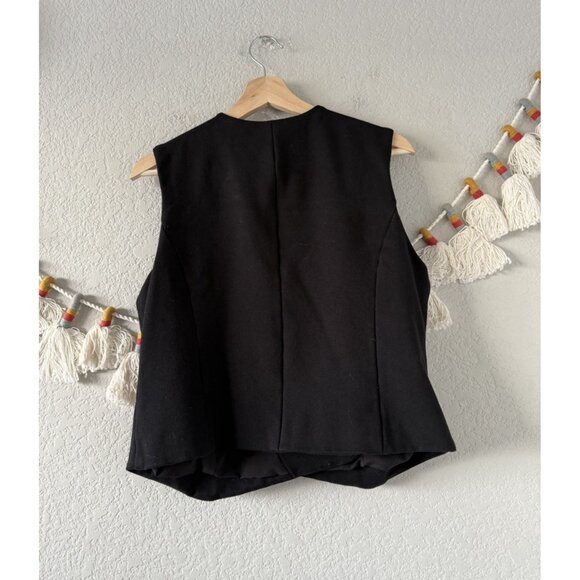 Evereve Cora Asymmetrical Black Sleeveless Vest Minimalist Academia Preppy L - Picture 2 of 7